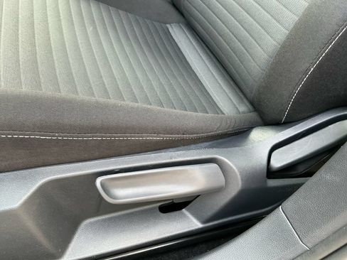 Used 2025 Volkswagen Jetta S FWD image 25