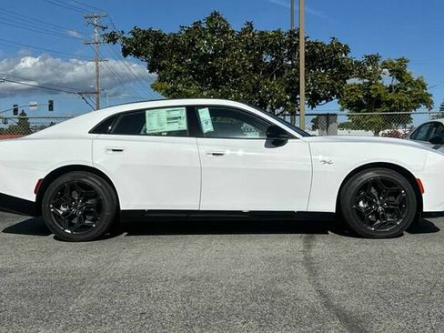 New 2026 Dodge Charger R/T w/ Blacktop Package AWD/4WD image 3