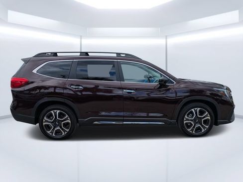 Used 2024 Subaru Ascent Touring AWD/4WD image 2