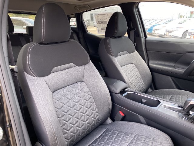 New 2027 Nissan Kicks SV AWD/4WD image 9