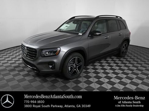 New 2026 Mercedes-Benz GLB 250 image 1