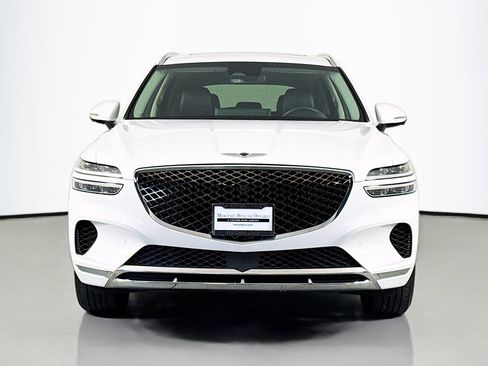 Used 2024 Genesis GV70 2.5T w/ Advanced Package AWD/4WD image 3