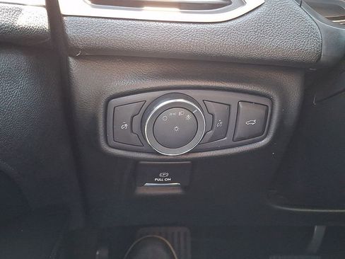 Used 2019 Lincoln MKZ Premiere FWD image 26