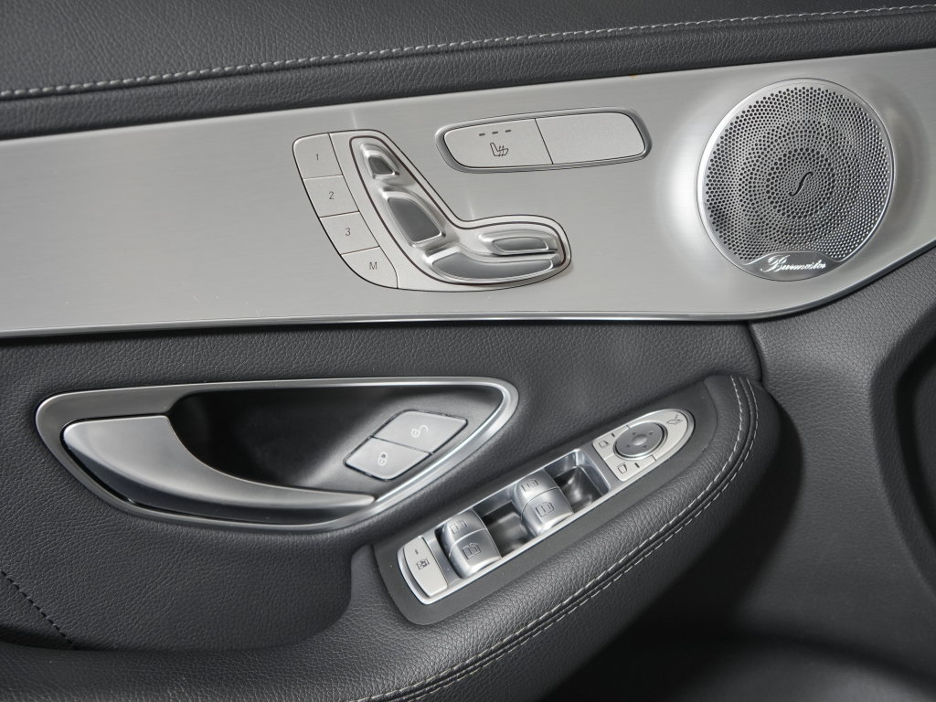 Certified 2020 Mercedes-Benz C 300 4MATIC Sedan image 30