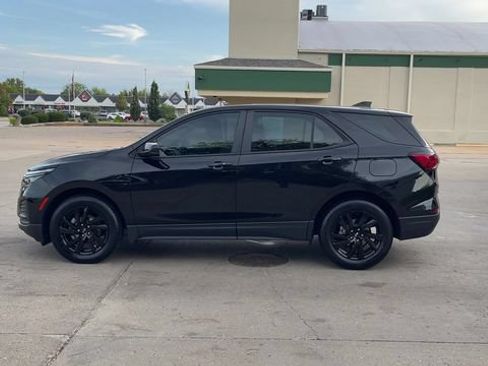 Used 2024 Chevrolet Equinox LS w/ Midnight Edition FWD image 5