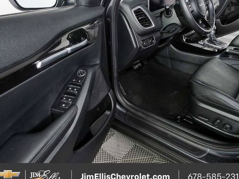 Used 2025 Kia Seltos EX FWD image 7