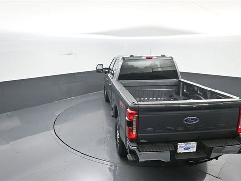 New 2026 Ford F250 Lariat w/ FX4 Off-Road Package image 20