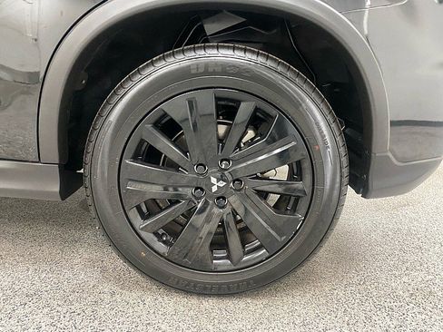 Used 2020 Mitsubishi Outlander Sport ES image 24