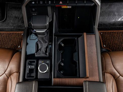 Used 2024 Toyota Tundra 1794 Edition image 27