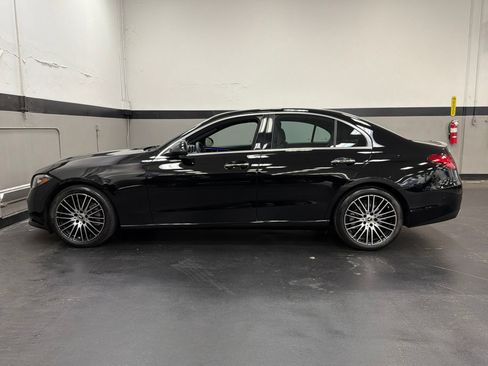 Used 2025 Mercedes-Benz C 300 Sedan image 11