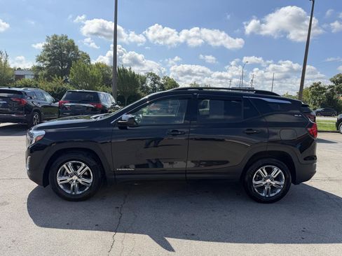 Used 2020 GMC Terrain SLE w/ Driver Convenience Package FWD image 6