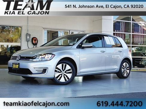 Used 2019 Volkswagen e-Golf SE w/ Driver Assistance Package image 2