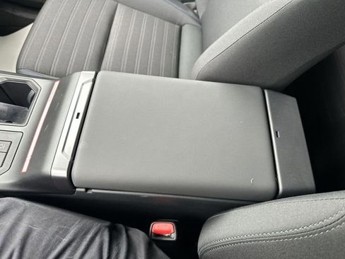 New 2026 Toyota RAV4 SE AWD/4WD image 25
