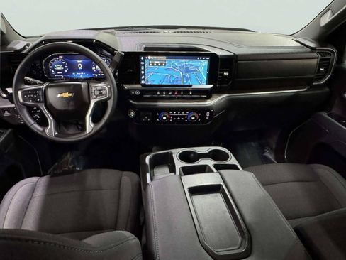 Used 2026 Chevrolet Silverado 1500 LT RWD image 41