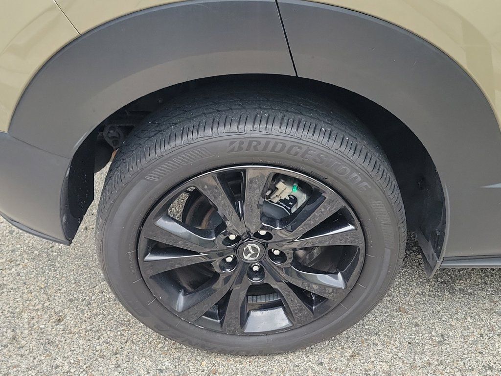 Used 2025 MAZDA CX-30 Carbon AWD/4WD image 14