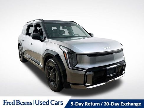 Used 2024 Kia EV9 GT-Line image 1