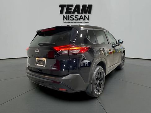 Certified 2023 Nissan Rogue SV w/ SV Premium B Package AWD/4WD image 7