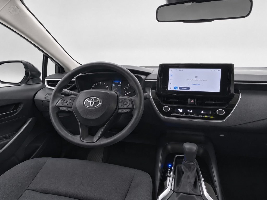 Certified 2024 Toyota Corolla LE FWD image 28