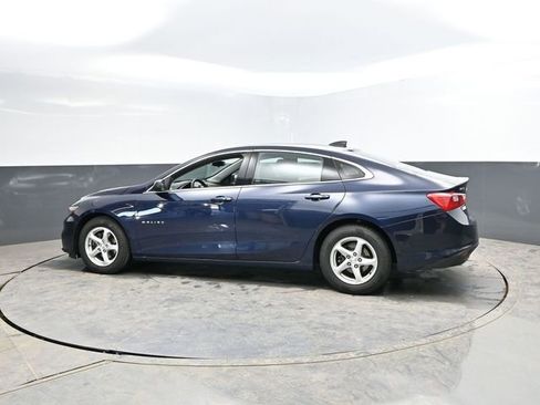 Used 2018 Chevrolet Malibu LS image 6
