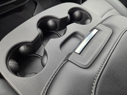 New 2026 RAM 2500 Tradesman AWD/4WD image 16