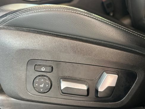 Used 2019 BMW X3 xDrive30i w/ M Sport Package 2 AWD/4WD image 15
