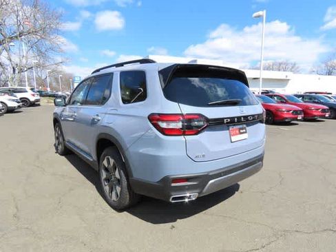New 2026 Honda Pilot Elite image 4