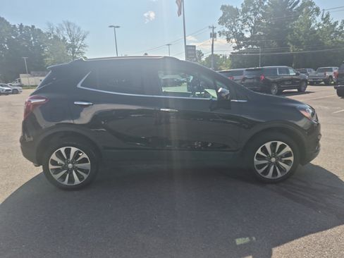 Used 2022 Buick Encore Preferred w/ Safety Package AWD/4WD image 6