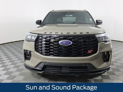 New 2026 Ford Explorer ST w/ Sun And Sound Package image 9