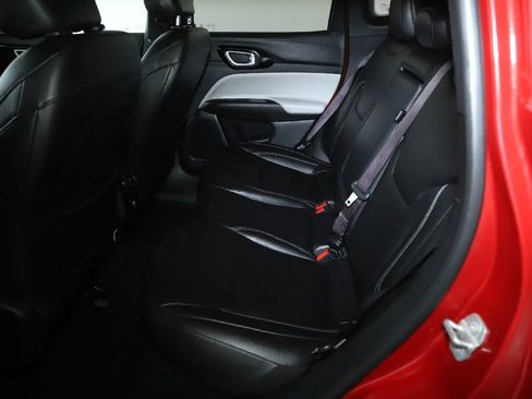 Used 2025 Jeep Compass Limited AWD/4WD image 14