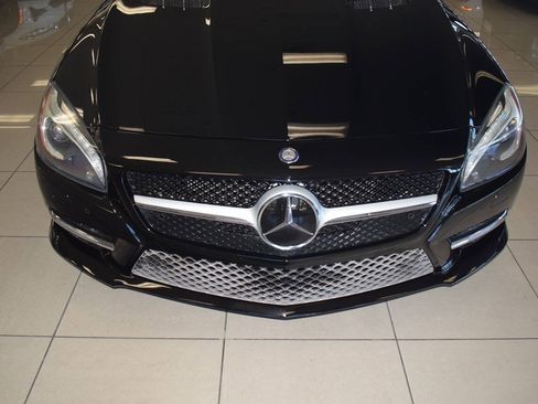 Used 2013 Mercedes-Benz SL 550 image 30