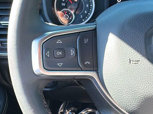 Used 2025 RAM 2500 Big Horn AWD/4WD image 18