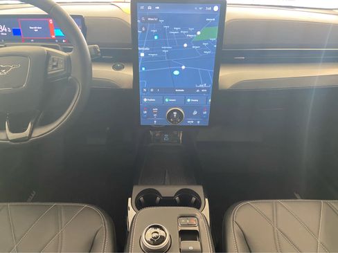 Used 2023 Ford Mustang Mach-E Select image 22
