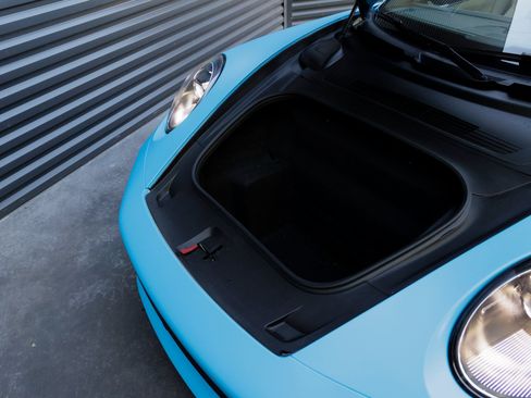 Used 2021 Porsche 911 Turbo S image 40