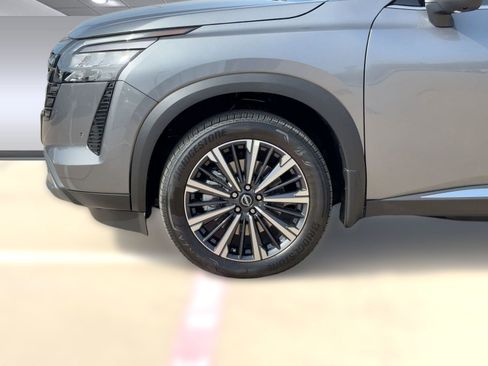 New 2026 Nissan Pathfinder Platinum w/ Cargo Package FWD image 11