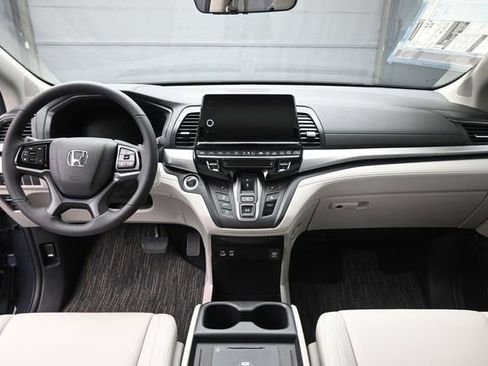 New 2026 Honda Odyssey EX-L image 24