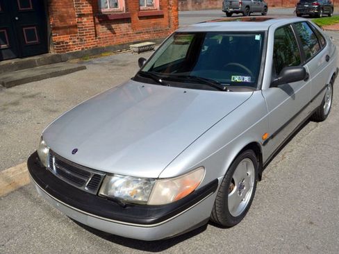 Used 1997 Saab 900 S FWD image 18