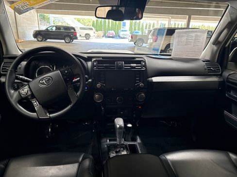 Used 2021 Toyota 4Runner TRD Off-Road image 14