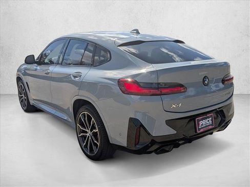 Used 2024 BMW X4 xDrive30i w/ Premium Package AWD/4WD image 8