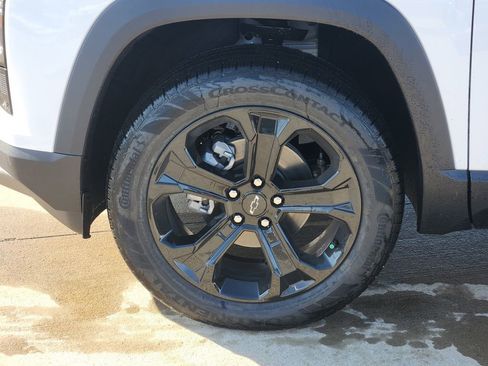 New 2026 Chevrolet Equinox LT w/ Midnight Edition image 8