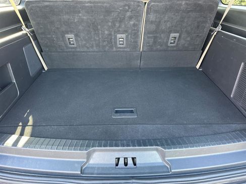 Used 2024 Ford Expedition Max Limited image 20