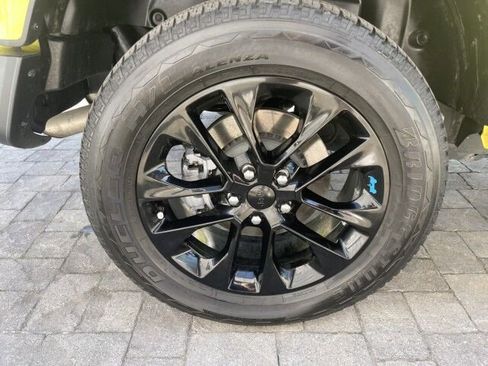 Used 2022 Jeep Wrangler Unlimited Sahara w/ Cold Weather Group image 41