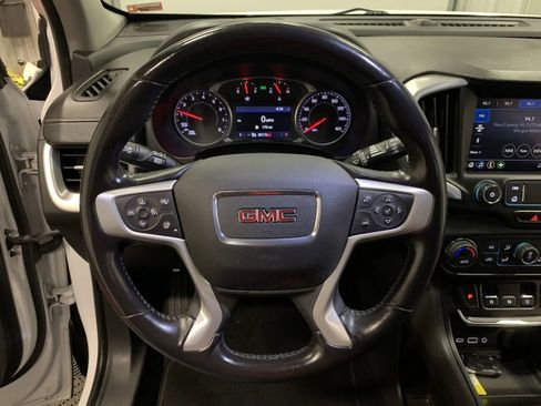 Used 2021 GMC Terrain SLT image 20