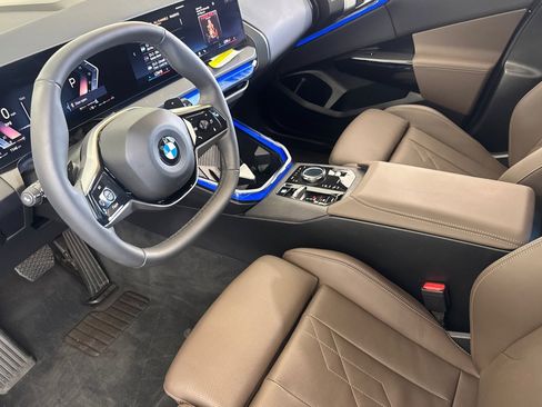 Used 2026 BMW X3 xDrive30i w/ Convenience Package AWD/4WD image 4