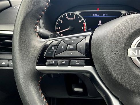 Certified 2024 Nissan Altima 2.5 SR image 10