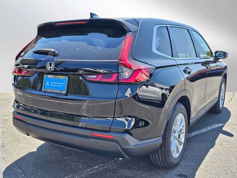 Used 2025 Honda CR-V EX image 5
