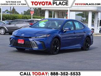 Used 2025 Toyota Camry SE FWD video 1