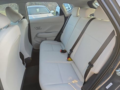 New 2026 Hyundai Kona SE image 13