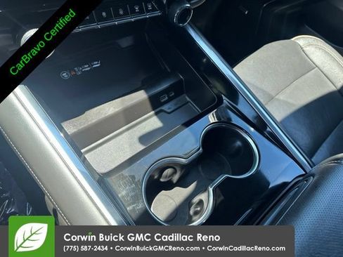 Certified 2025 Chevrolet Suburban Premier AWD/4WD image 20