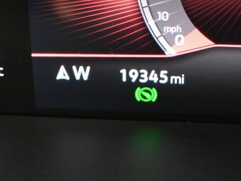 Used 2024 Volkswagen Tiguan SE R-Line FWD image 34