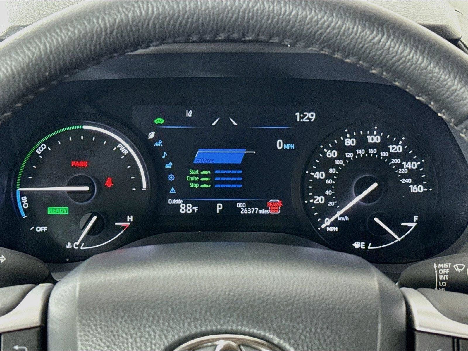 Certified 2026 Toyota Sienna XLE FWD image 21